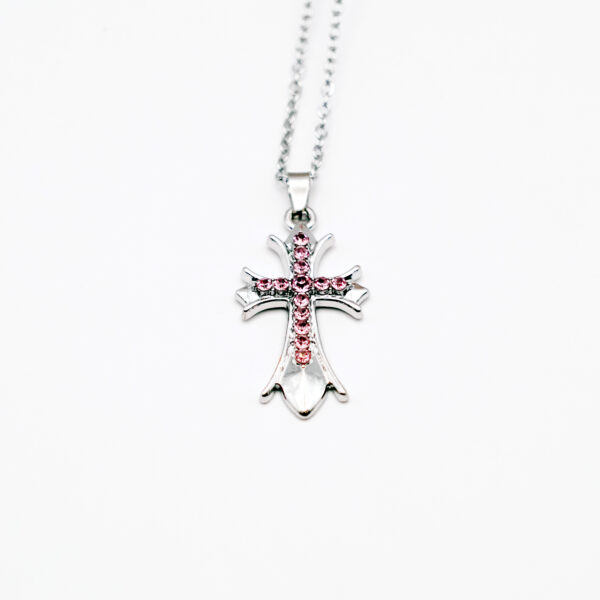 گردنبند طرح صلیب