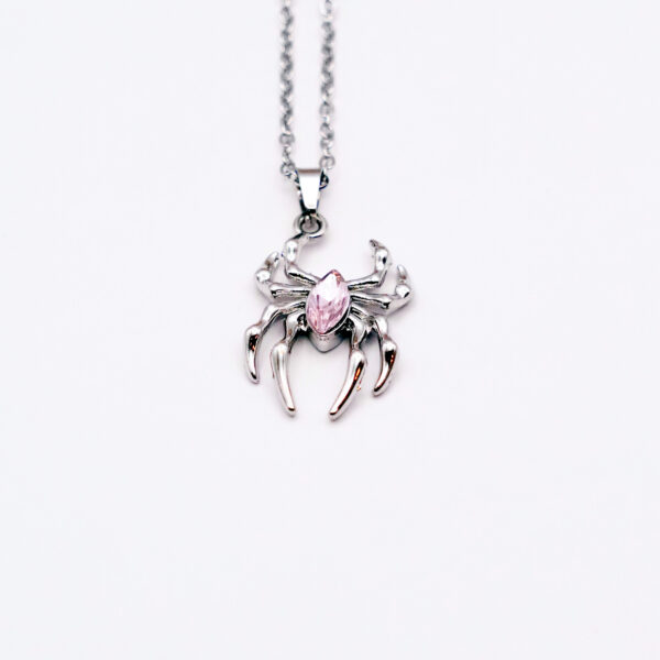 گردنبد طرح عنکبوت