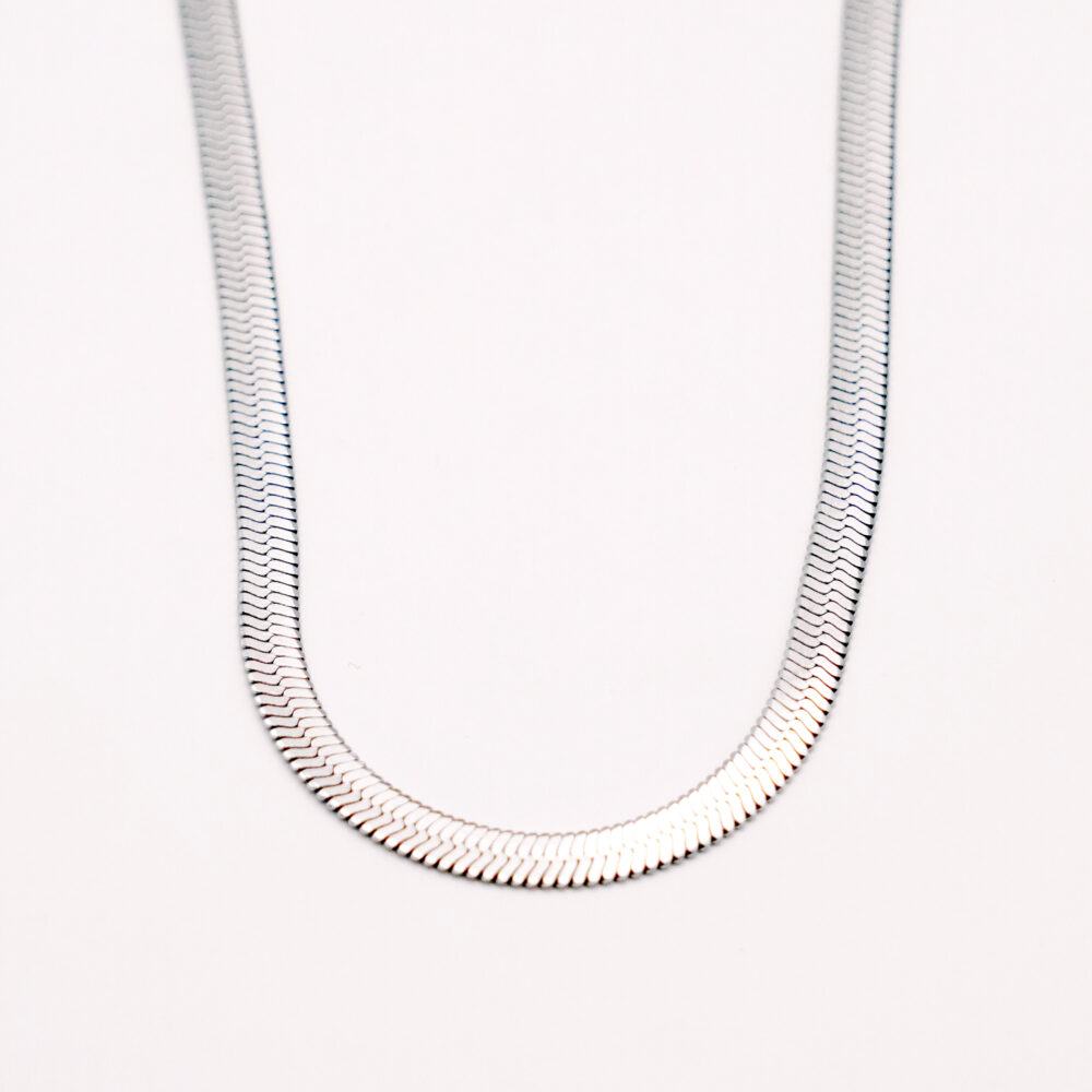 گردنبند طرح ماری