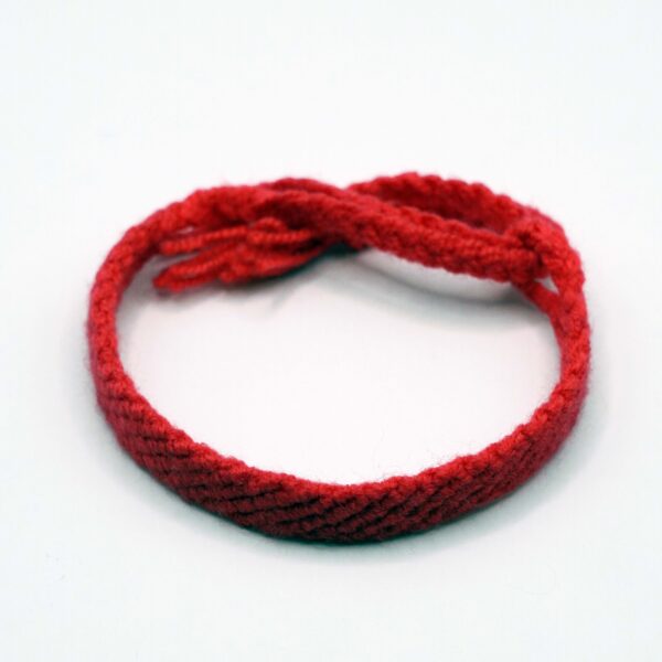 دستبند بافتنی قرمز