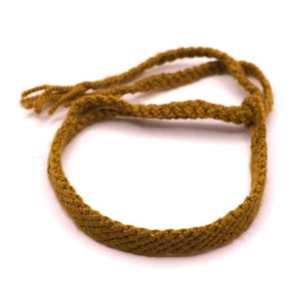 دستبند بافتنی