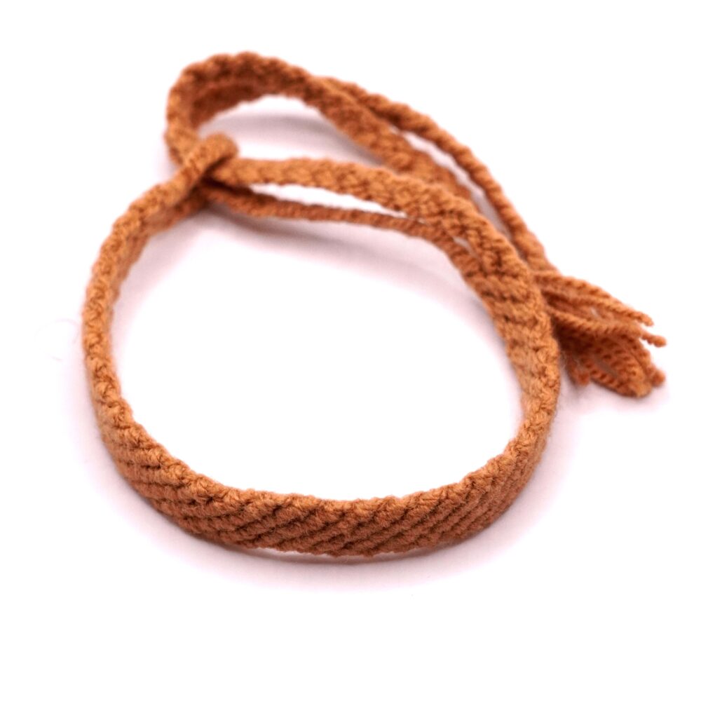 دستبند بافتنی