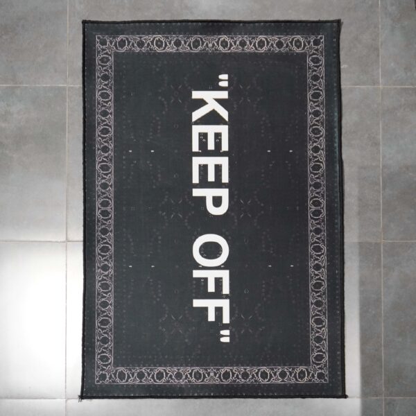 فرش پوستری Keep Off