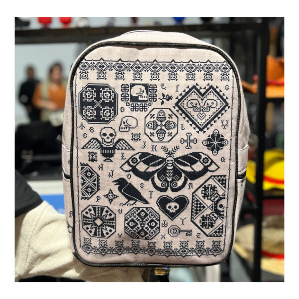 کوله پشتی طرح Skull Cross