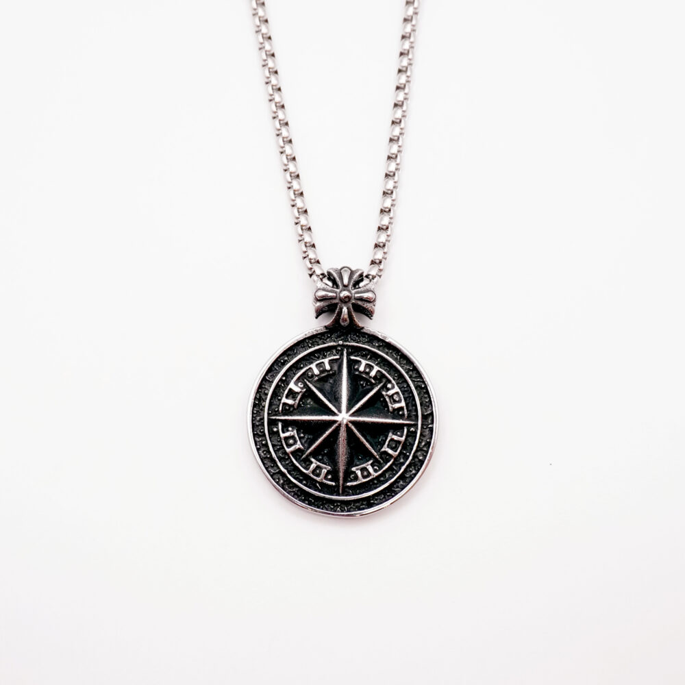 گردنبند طرح Viking Compass
